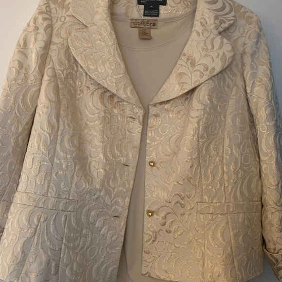 Womens Suit - Picture 2 of 8